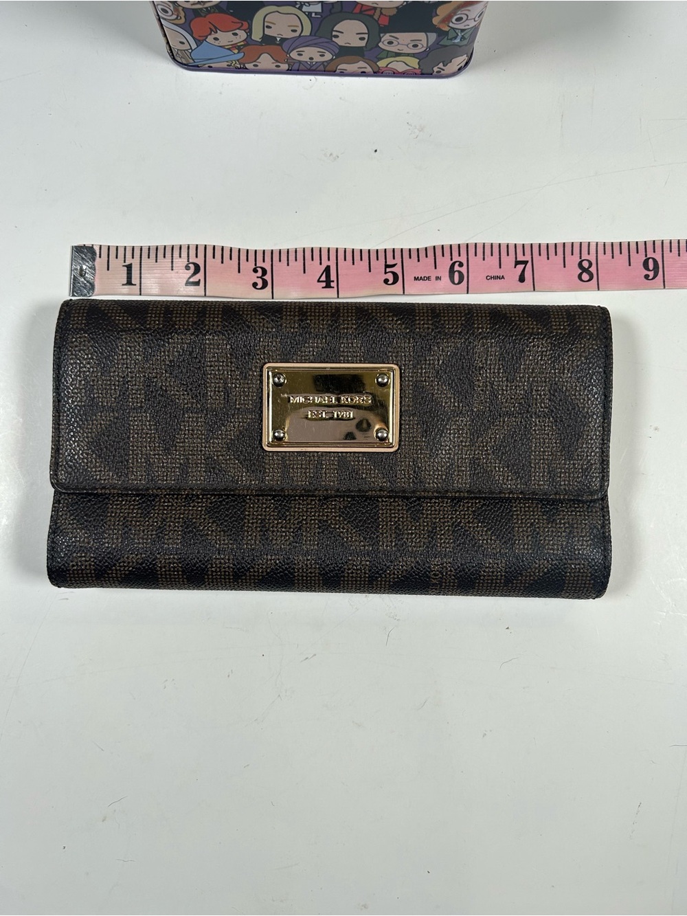 Michael Kors Brown Logo Continental Card Holder with Gold Plate - Picture 11 of 11